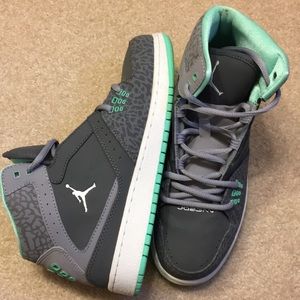 Jordan 1 Flight Sneakers